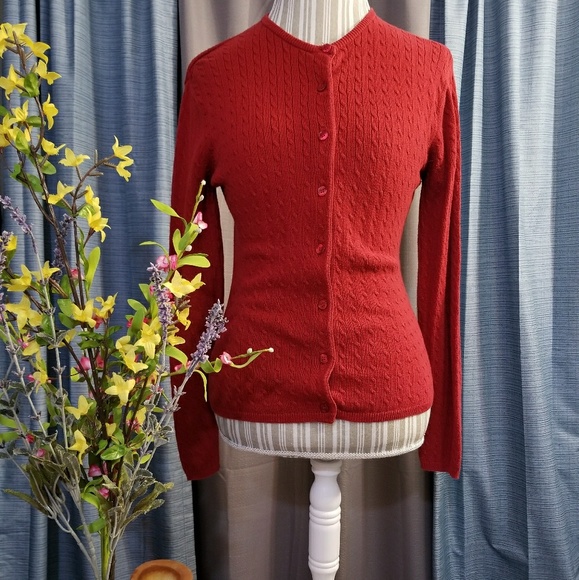 Tailor B. Moss Sweaters - 🌻🌺🌻B. MOSS TAILOR CABLE CARDIGAN!!